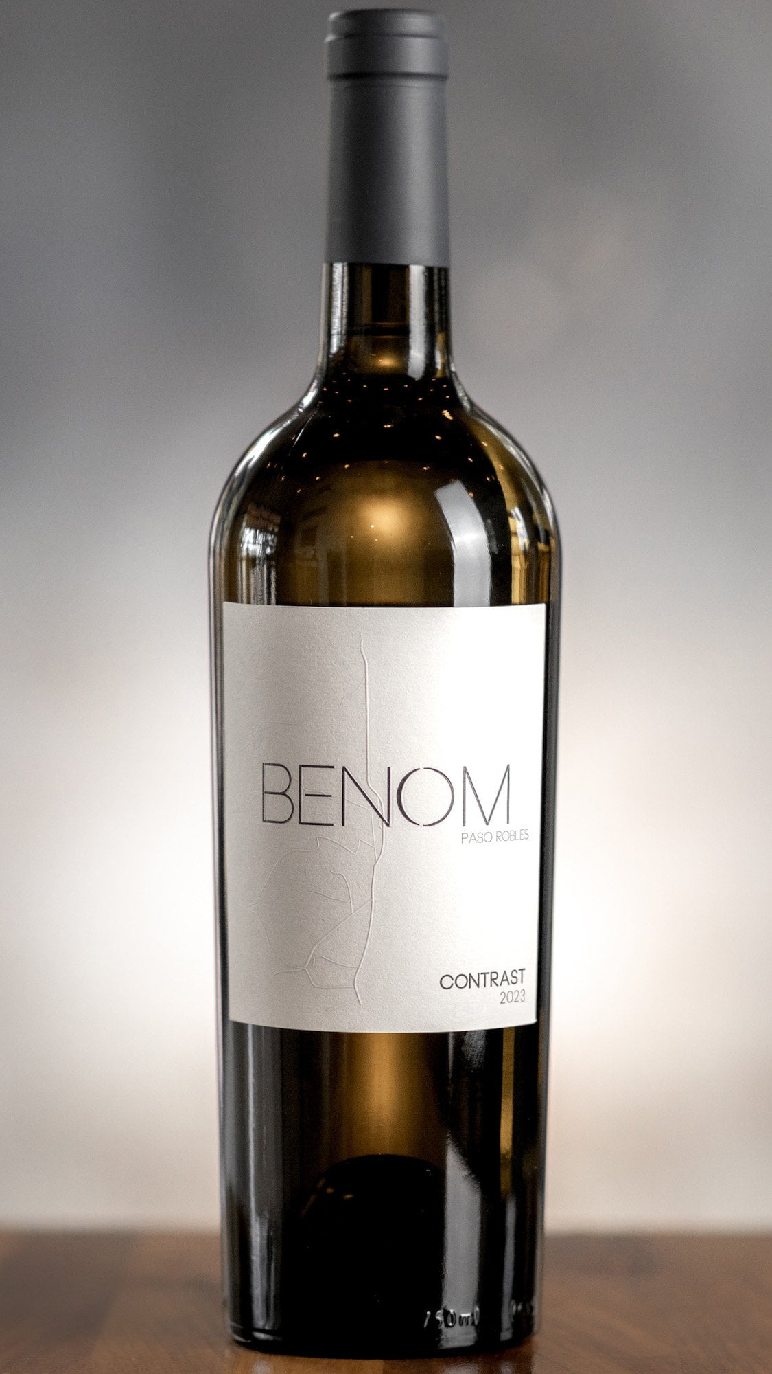 2023 BENOM Contrast bottle