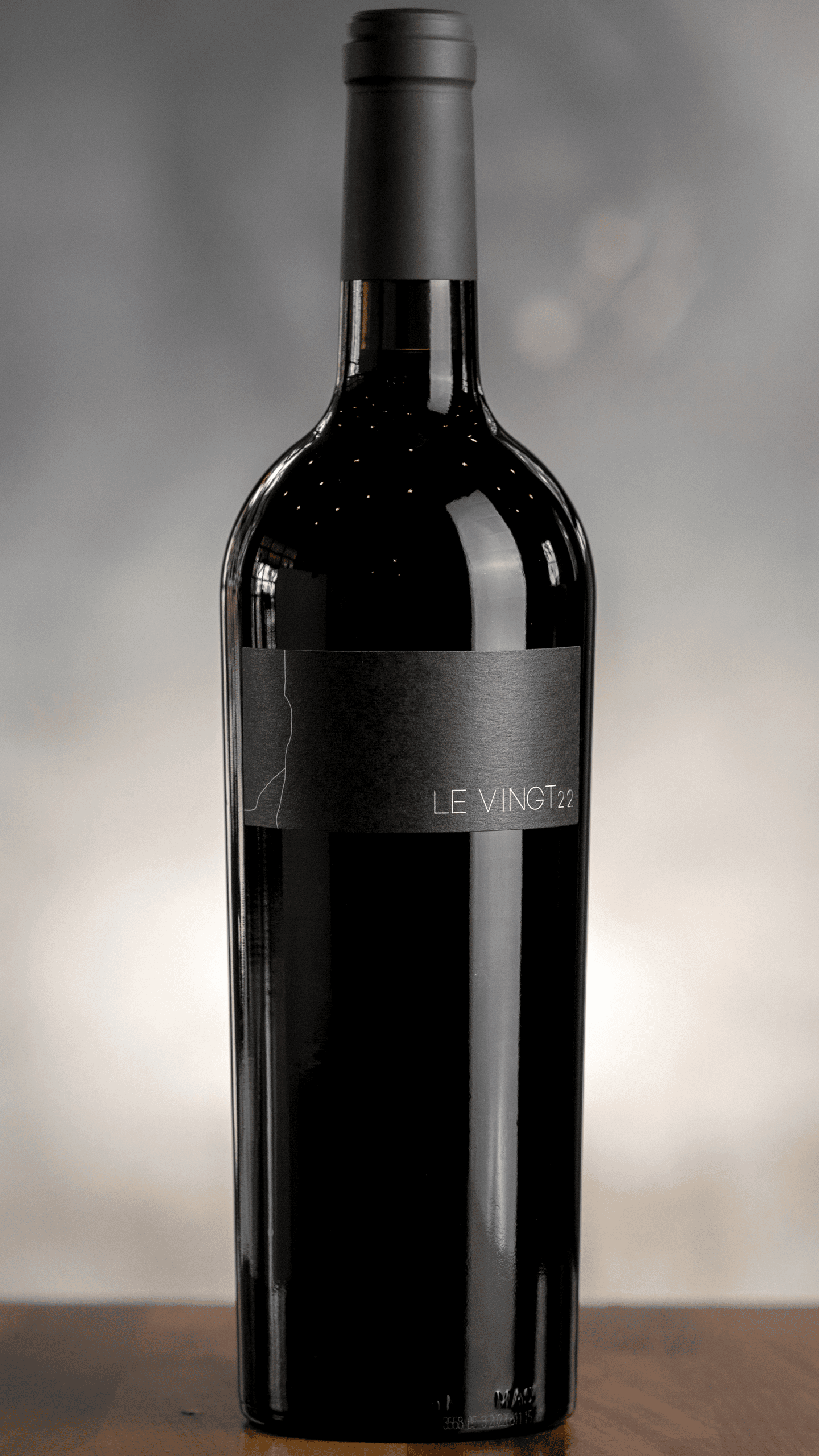 A bottle shot of BENOM's 2022 Le Vingt